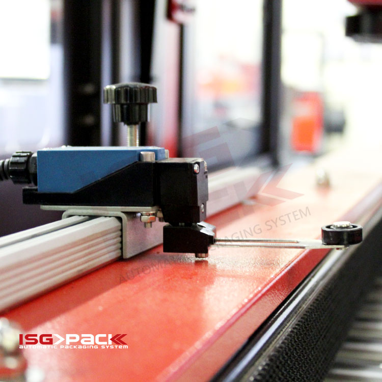 Αυτόματη Μηχανή Διαμόρφωσης & Ταινιοκόλλησης Κιβωτίων με Servo SPEED FORMER 50 SB SERVO speed former sb servo